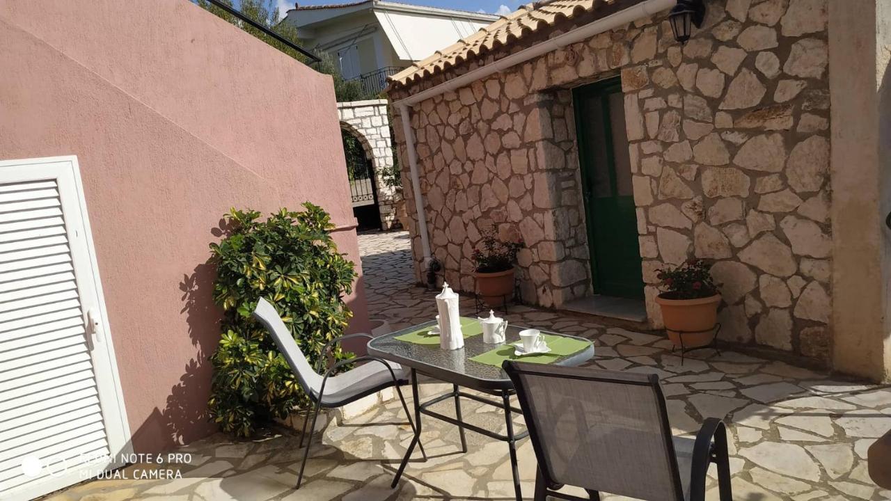 Sofias Cottage Razata Argostoli Kültér fotó